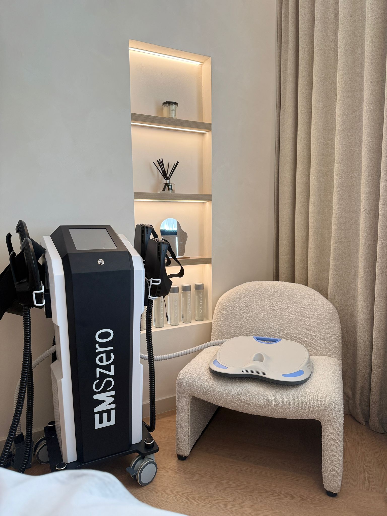 EMSCULPT - EMS ZERO